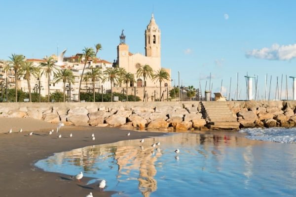 Voyage en Europe. Visite de Sitges avec un guide officiel