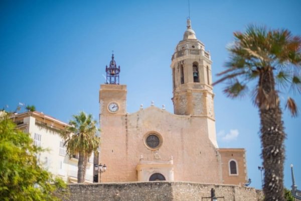 Travel to Spain. Coach trip to Sitges from Barcelona