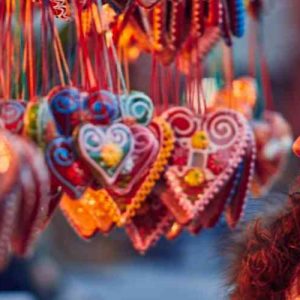 Mañana de compras en los mercadillos de Almería