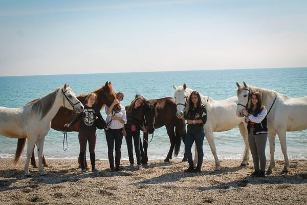 Rutas a caballo por la playa en Almeria