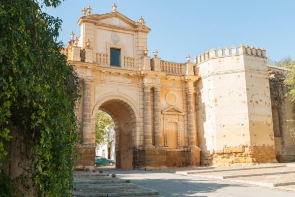 Bezoek de monumentale stad Carmona Andalusië met Nederlandstalige reisleiding