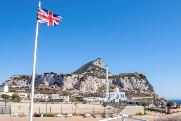Urlaub in Europa. Besuchen Sie den Felsen von Gibraltar.