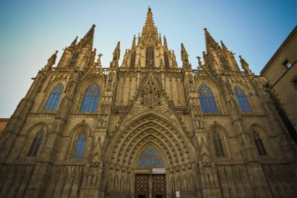 Reise nach Europa. Besuchen Sie Gaudis Barcelona