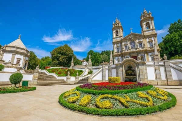 Travel to Europe from Portugal. Excursion to Braga in the North of Portugal with English speaking guide