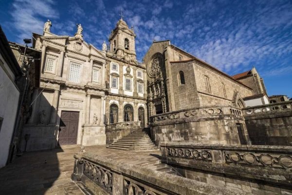 Tours to Europe from Portugal. Visit Porto with an English guide.