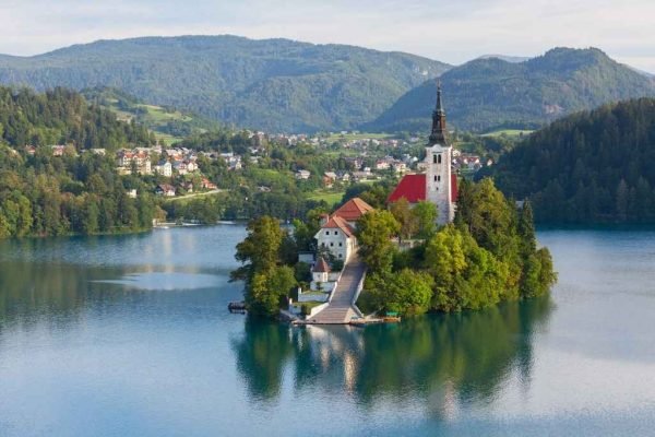 Paquetes a Europa - Visitar Bled con guía