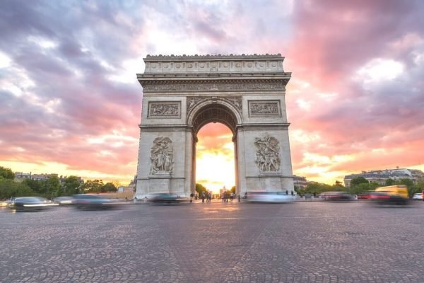 Viajes y paquetes turísticos a Europa desde Paris. Visita de París con guía en español. Tours y viajes a Francia.