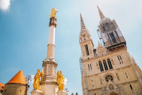 Tours y viajes a Europa. Visitar Zagreb, la capital de Croacia con guía en español.